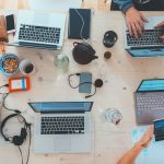 HOW TO BUILD A SUCCESSFUL DISTRIBUTED TEAM OF DEVELOPERS